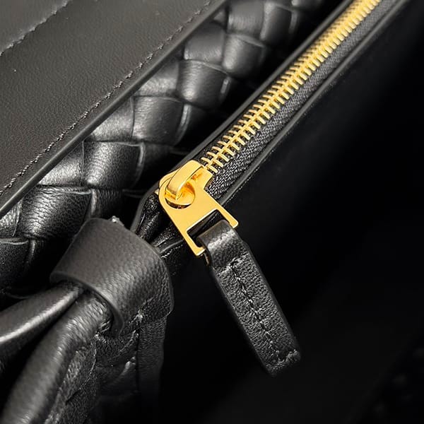 プレゼント最適ボッテガ ヴェネタ パティ トップハンドルバッグ パロディ bos26298