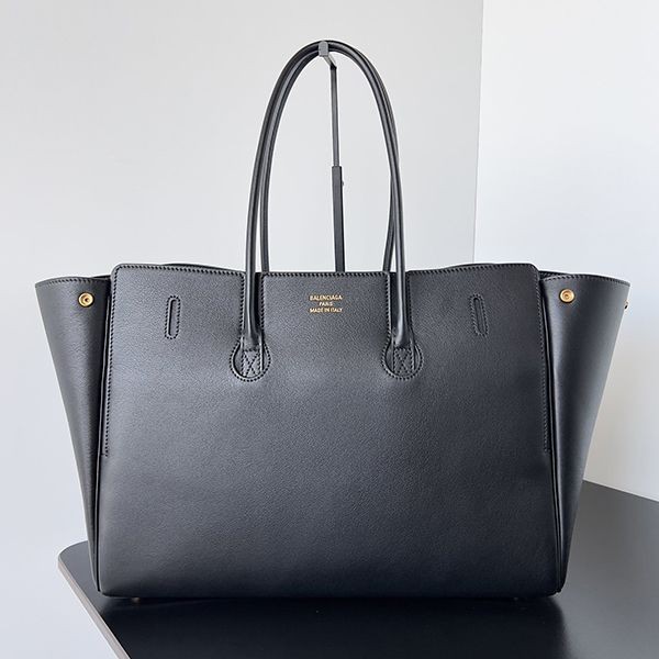 注目★バレンシアガ コピー bel air small ショルダー バッグ レザー ロゴ bag26279