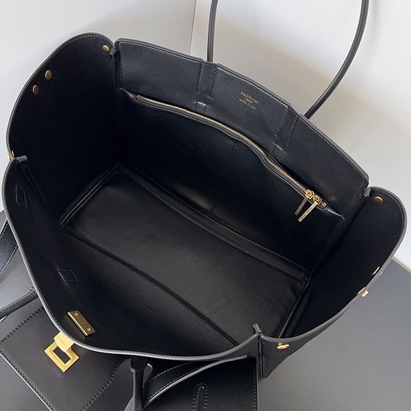 注目★バレンシアガ コピー bel air small ショルダー バッグ レザー ロゴ bag26279