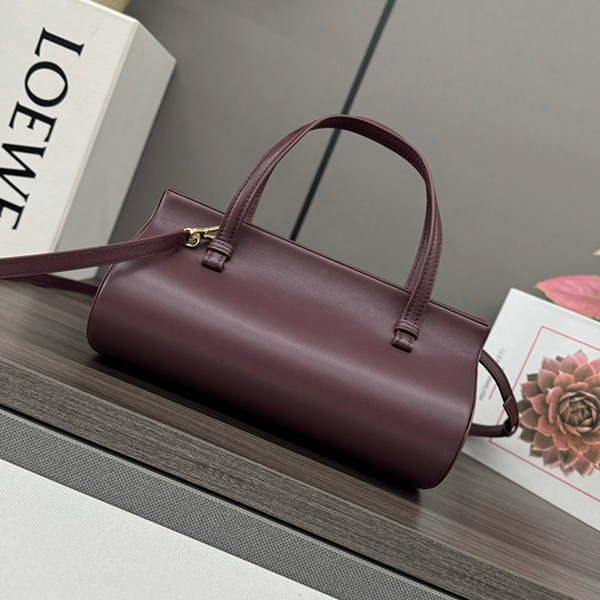n級 おすすめロエベ CLASP バック スモール シルクカーフ パロディ loq88309