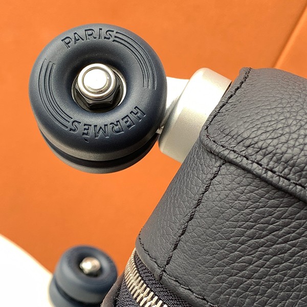 注目★エルメス コピー商品 RMS キャビンスーツケース ert86228