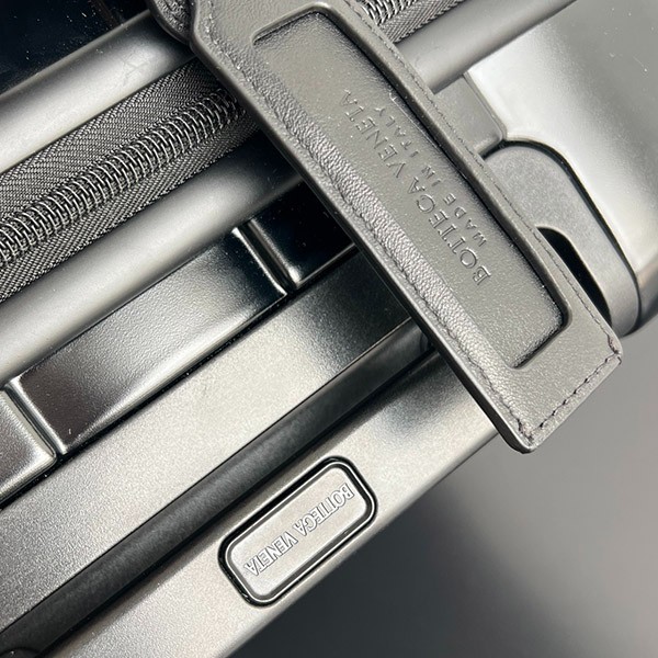 ボッテガ ヴェネタ オデッセイ キャビン スーツケース 偽物 822479V