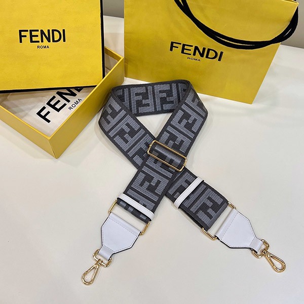 フェンディ Strap You FFロゴ ショルダーストラップ 偽物 2色 8AV386
