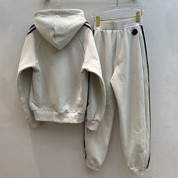 人気No1モンクレール adidas コラボ フーディ パーカー 偽物 上下セット mop90970