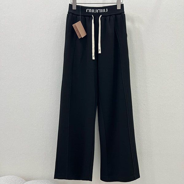 最新でオシャレ ミュウミュウ バックロゴ コットンジョギングパンツ n級 myh21579