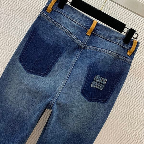 可愛いミュウミュウ スーパーコピー シャンブレーデニム ジーンズ myo80549