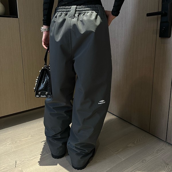 おすすめバレンシアガ 3B SPORTS ICON トラックスーツ パンツ 贋物 bad04497