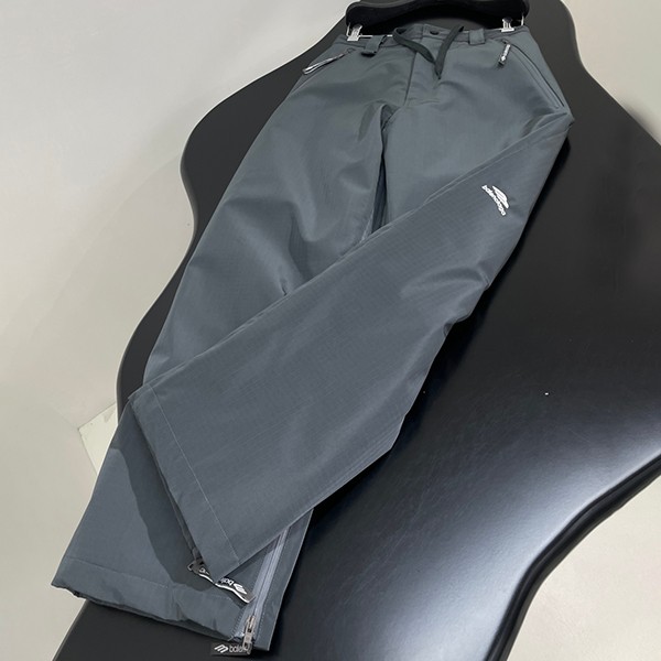 おすすめバレンシアガ 3B SPORTS ICON トラックスーツ パンツ 贋物 bad04497
