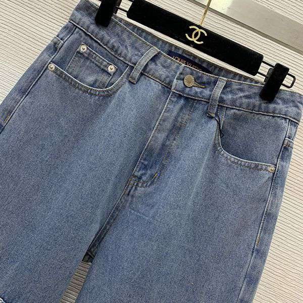 《モノグラムが爽やかに演出♪》ルイヴィトン デニムパンツ パチモン vui39307