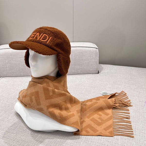 【使い勝手抜群】フェンディ FFモチーフ カシミヤ 偽物 ロングマフラー fej01448