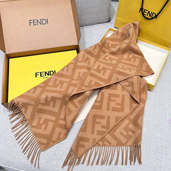 【使い勝手抜群】フェンディ FFモチーフ カシミヤ 偽物 ロングマフラー fej01448