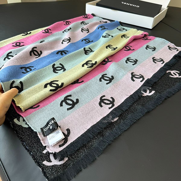 【コーデの差し色に★】シャネル マフラー 偽物 ストール カラフル shs67907