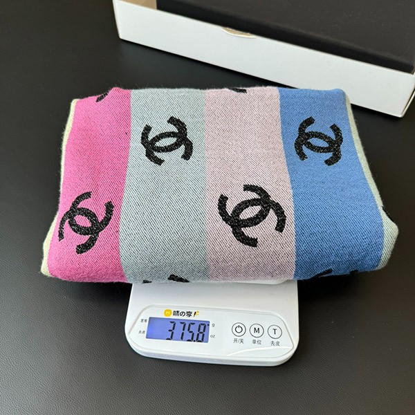 【コーデの差し色に★】シャネル マフラー 偽物 ストール カラフル shs67907