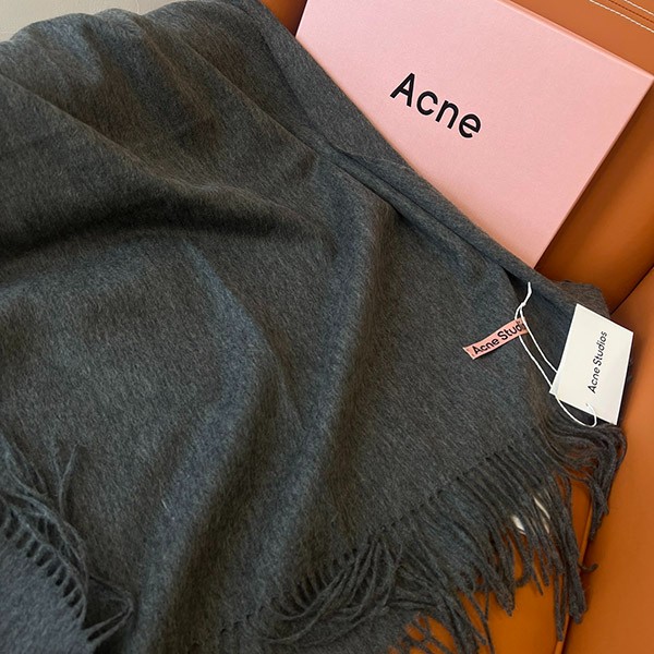 すぐ届く！アクネストゥディオズ アクネ ロゴ ウール マフラー コピー aci59994