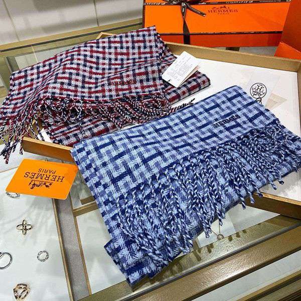 目を惹く逸品！【エルメス】カシミア マフラー 偽物★ H393832T05
