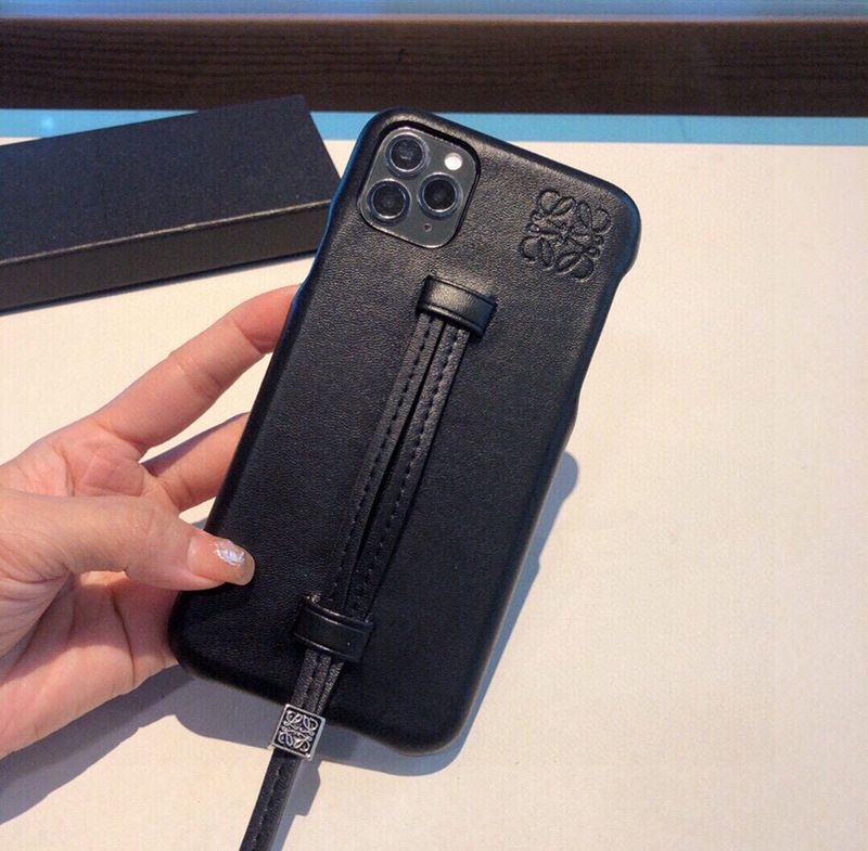 22AW最新作【ロエベ ケース コピー】レザー iPhone用ケース loc70750
