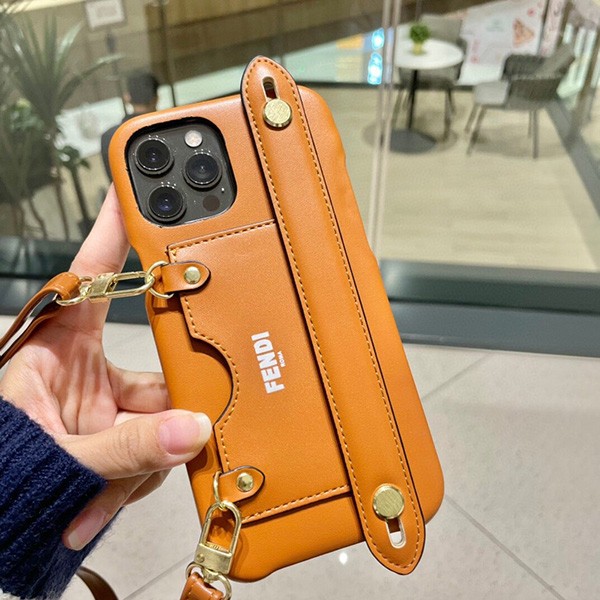 フェンディ スマホケース コピー♪iPhone14Pro/14ProMax ロゴ カードホルダーポケット付 feg77636