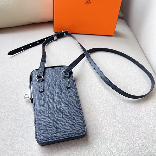 希少アイテム♪ n級品 エルメス Hac a Box パチモン フォンケース