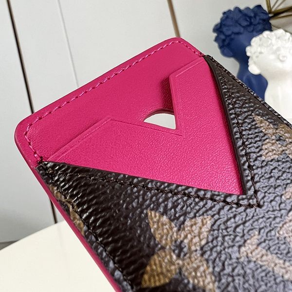 注目★【ルイヴィトン】ポルトカルト・マグネット スマホアクセサリー 偽物 M12855