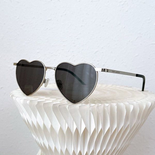 超話題!サンローラン Loulou Sunglasses サングラス コピー Saa46162