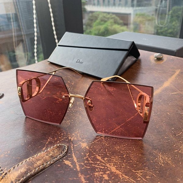 素敵な ディオール 30Montaigne S7U サングラス 偽物 dee63055