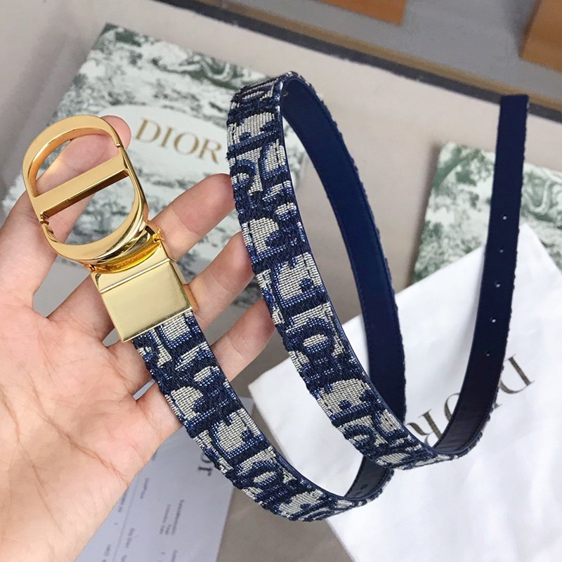 目を惹くカラー ディオール ベルト 偽物 30 montaigne リバーシブル 20mm dee57967