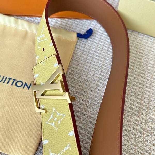 希少ルイヴィトン ベルト パチモン LV イニシャル 40MM リバーシブル M8457V