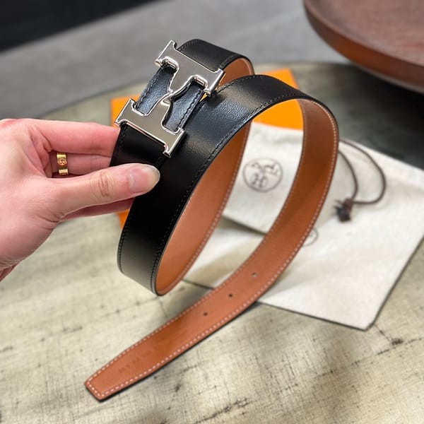 確保済みエルメス スーパーコピー リバーシブルベルト 32mm ern39366