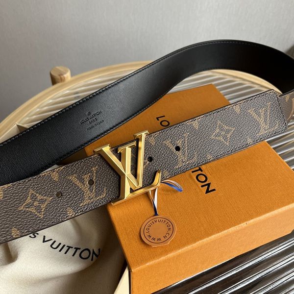 高品質♪♪♪ルイヴィトン LV イニシャル ベルト 偽物 40MM vua26369