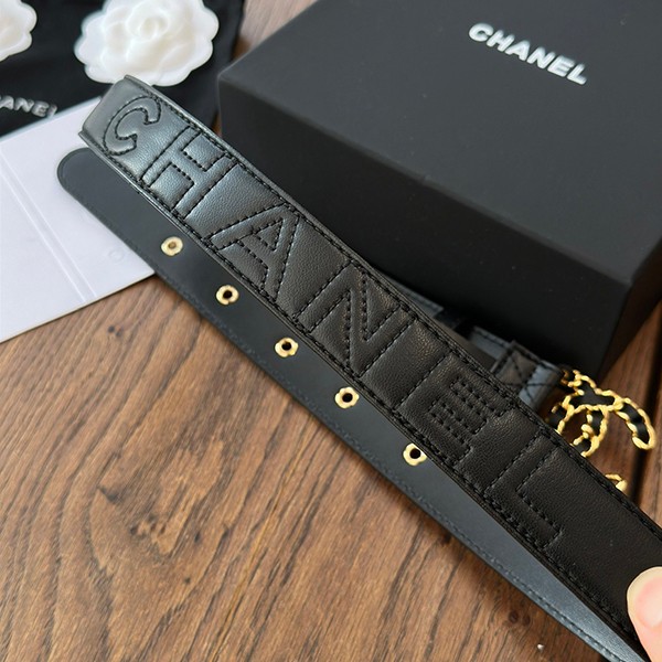 絶対欲しい！シャネル n級品 CCロゴ シンプルなバックル チェーンレザー ベルト 5色 she43894