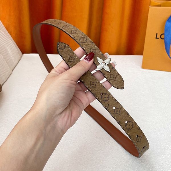 ルイヴィトン ベルト n級品 ミニ フラワーグラム リバーシブル vul13812
