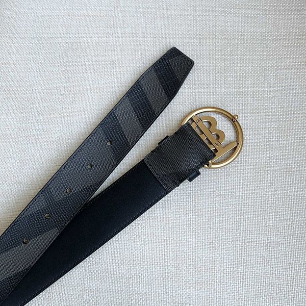 世界中で大人気♪ バーバリー リバーシブル ベルト パロディ Bau94218