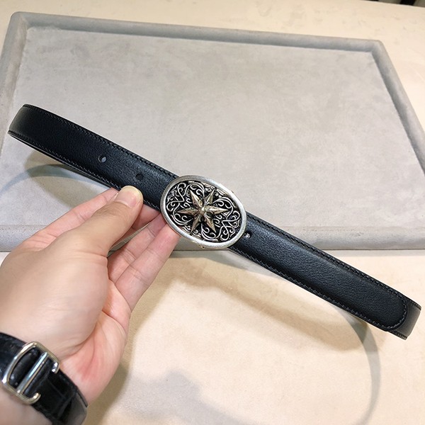 入手困難クロムハーツ 贋物 クロステイルモチーフバックルレザーベルト Kup03841