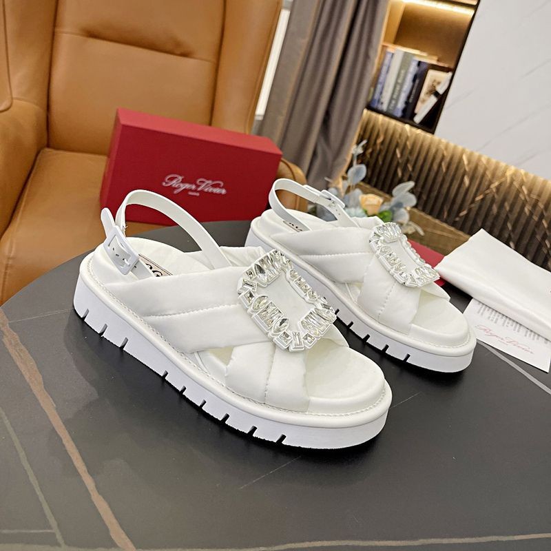 定番ロジェヴィヴィエ 偽物 スライディー ヴィヴ ストラス バックル ros22398