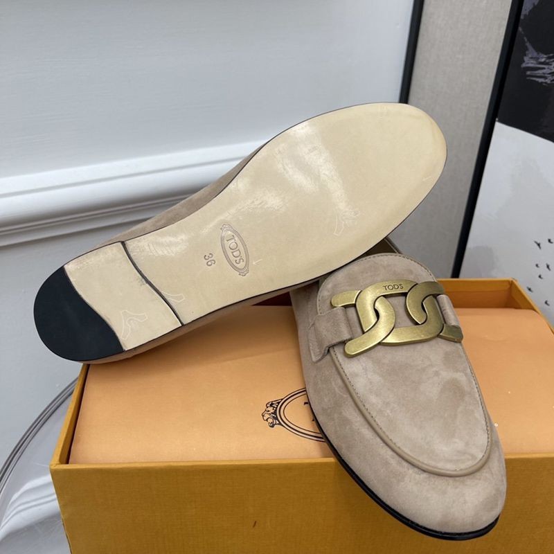定番◆送料・関税込◆ TODS  スーパーコピー ケイトレザーローファー toi76605