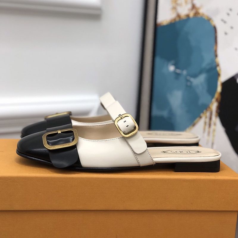 ☆超人気☆関税送料込★TODS コピー★メタルチェーン フラットサンダル tou29527
