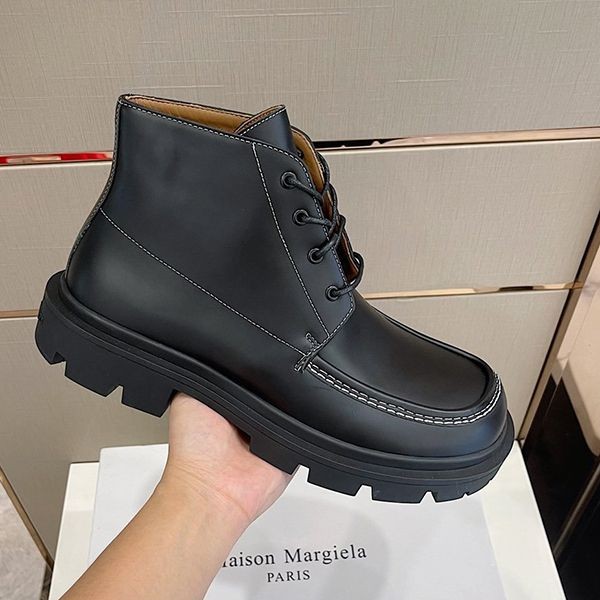 絶対欲しい！MM6 コピー MaisonMargiela バルカナイ アンクルブーツ Maq20567
