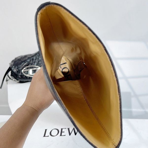 素敵な ロエベ カーフレザー ロングブーツ loo57238