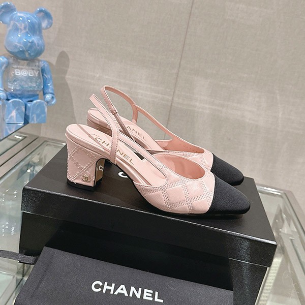 【上品でスタイリッシュ♪】シャネル 激安★パンプス★チャンキーヒール 4色 shw60770