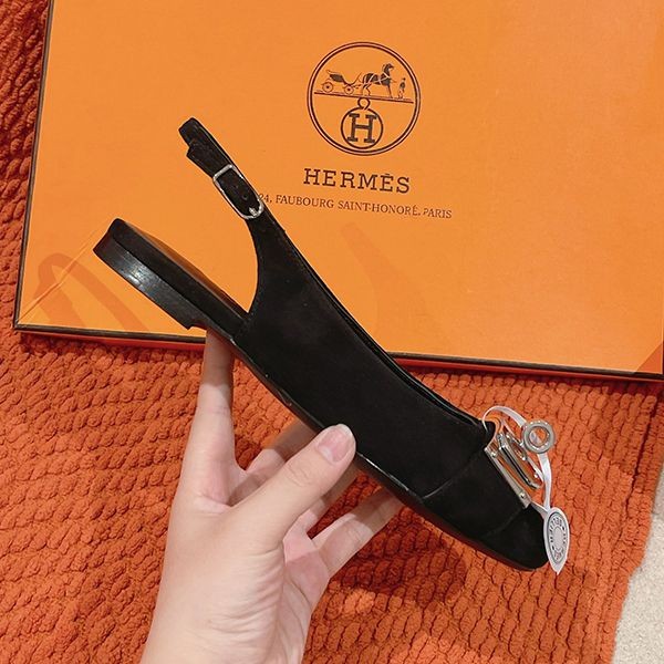 【シンプルで上品】エルメス スリングバッグ 偽物 ゴートスキン H241158Z