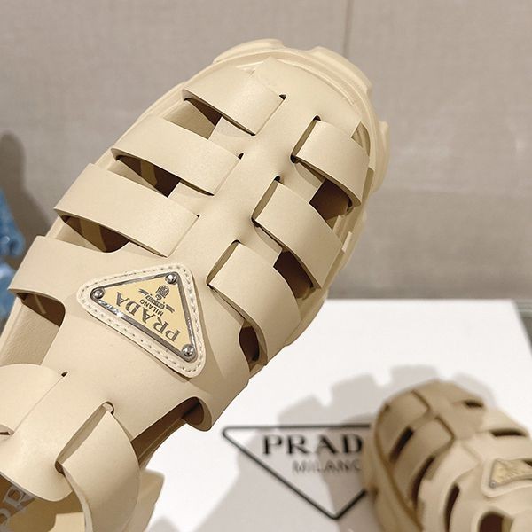 高品質 プラダ モノリスラバーサンダル 偽物ロゴ厚底ストラップミュール 1X853M3LKK