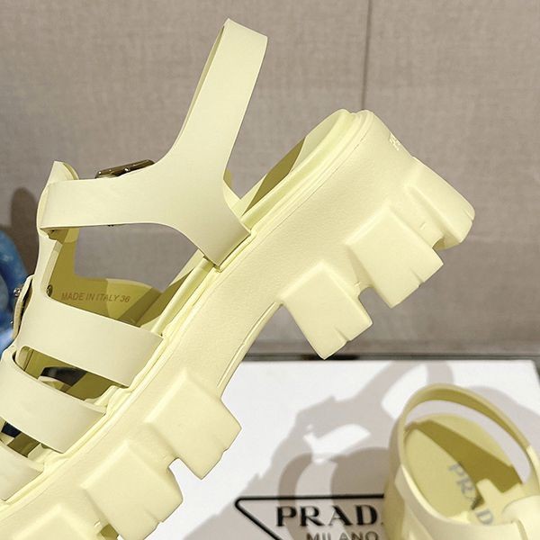プラダ モノリスラバーサンダル コピーロゴ厚底ストラップミュール 1X853M3L