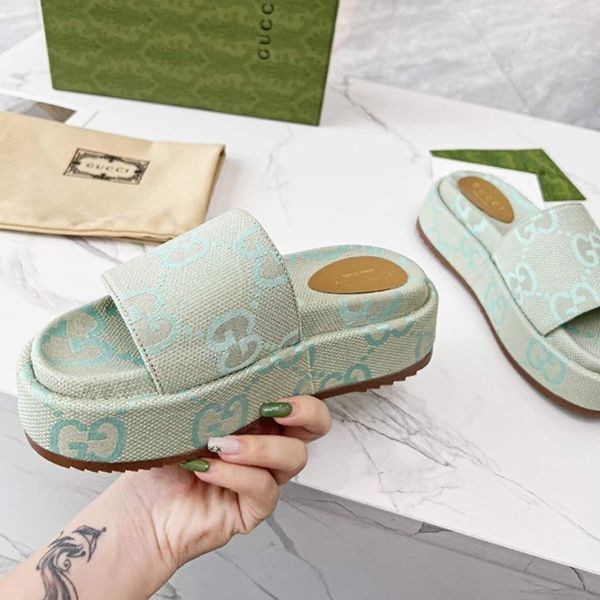 超人気【グッチ】スライドサンダル N級品 足元でオシャレを楽しむ♪ gue86577