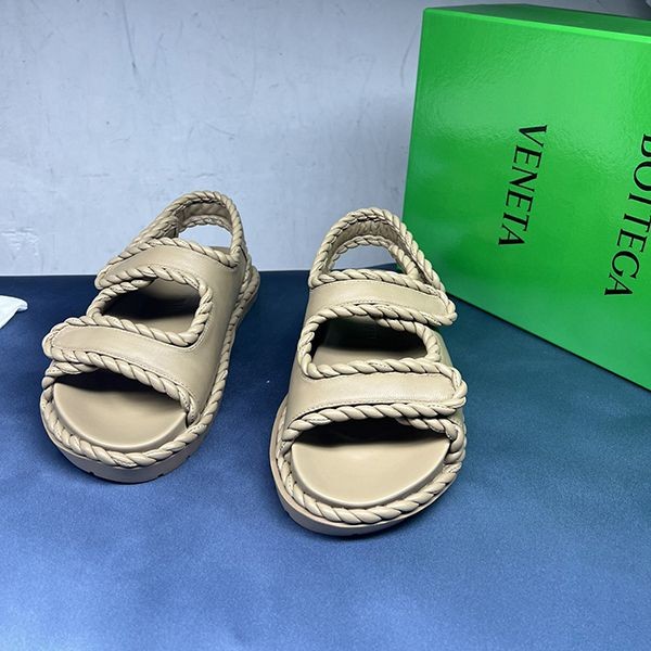 特別sale関税込【ボッテガヴェネタ 偽物】ジャック フラット サンダル box19062