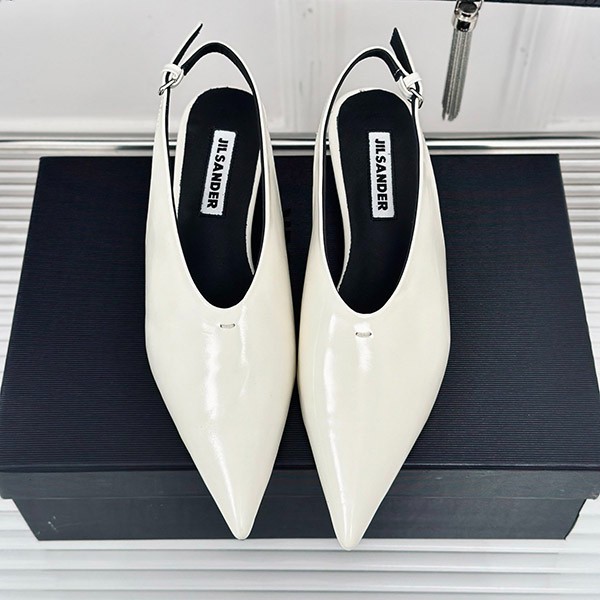 高品質 ジルサンダー コピー バックストラップ付 レザー ヒール パンプス Jik79609