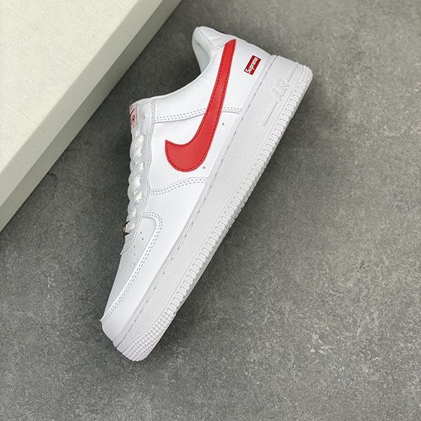 超話題!ナイキ x シュプリーム Air Force 1 Low Shanghai naw07712