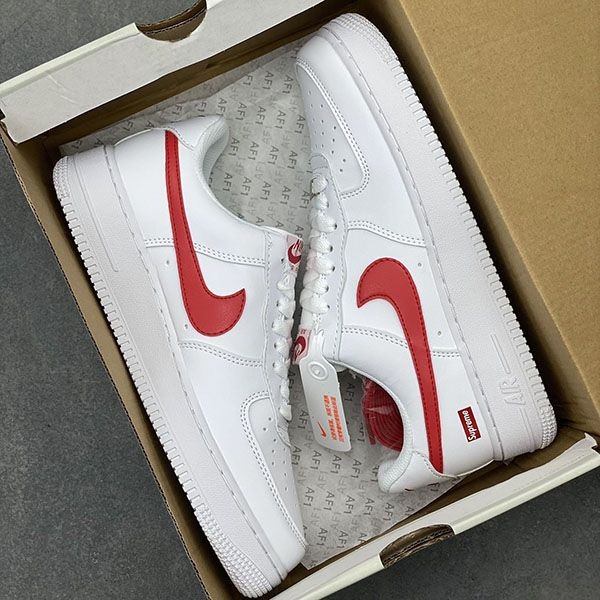 超話題!ナイキ x シュプリーム Air Force 1 Low Shanghai naw07712