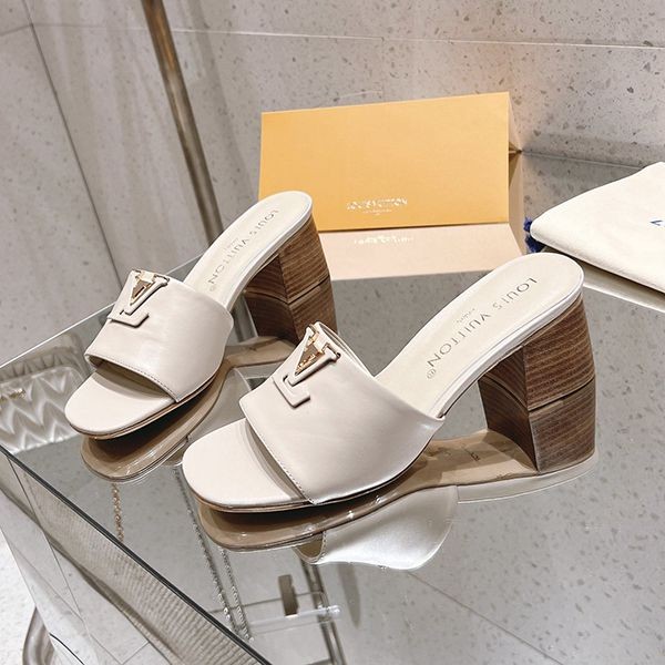 新色登場☆ルイヴィトン LV Capri サンダル N級品 vus36828