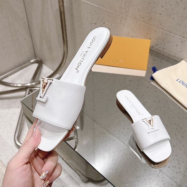 超人気 ルイヴィトン LV Capri サンダル スーパーコピー vud21280