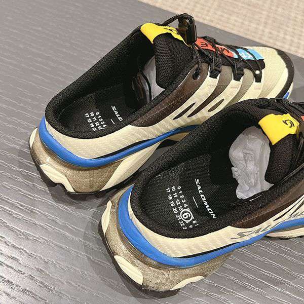 MM6 マルジェラ SALOMON サロモン XT4 偽物 Mule ミュール 4HA240